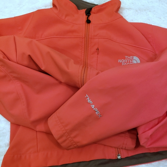 The North Face TNF Apex Jacket - Picture 5 of 8